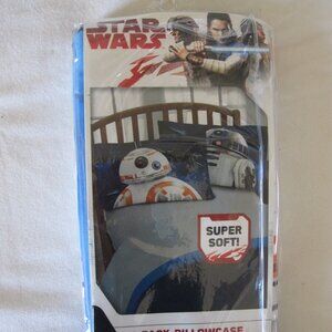 New in package Star Wars 2-pack standard size Pillowcases: R2-D2 & BB-8